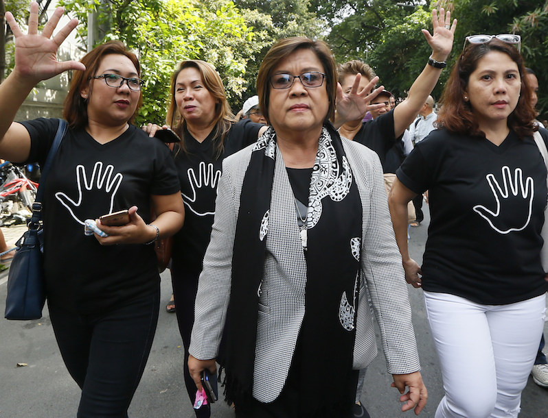 filipino women