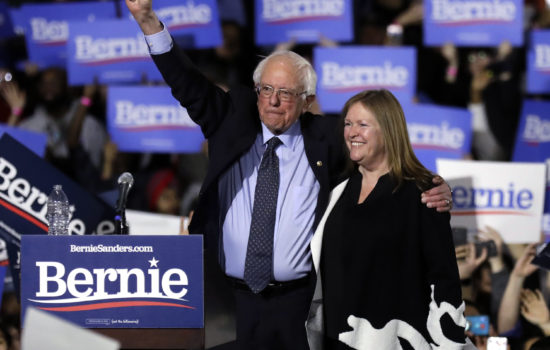 Sanders' Staff Becomes First Presidential Campaign to Formally Unionize