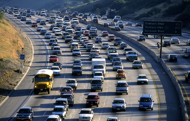 Traffic on a Los Angeles highway