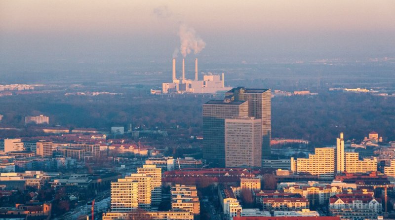 Pollution clouding the German city of Munich.