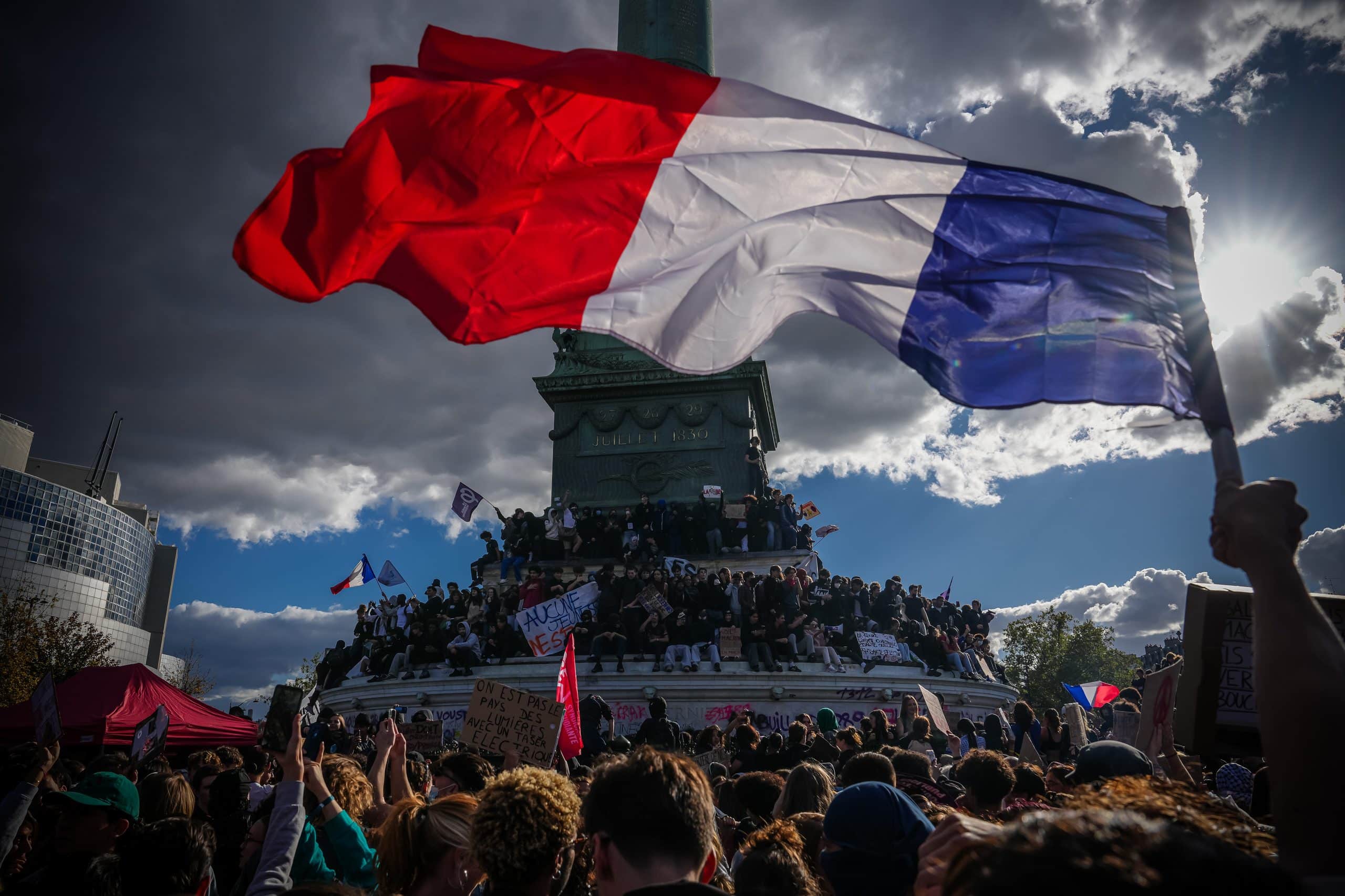 Dig Animation Gif Piketty and the Twilight of Macronism